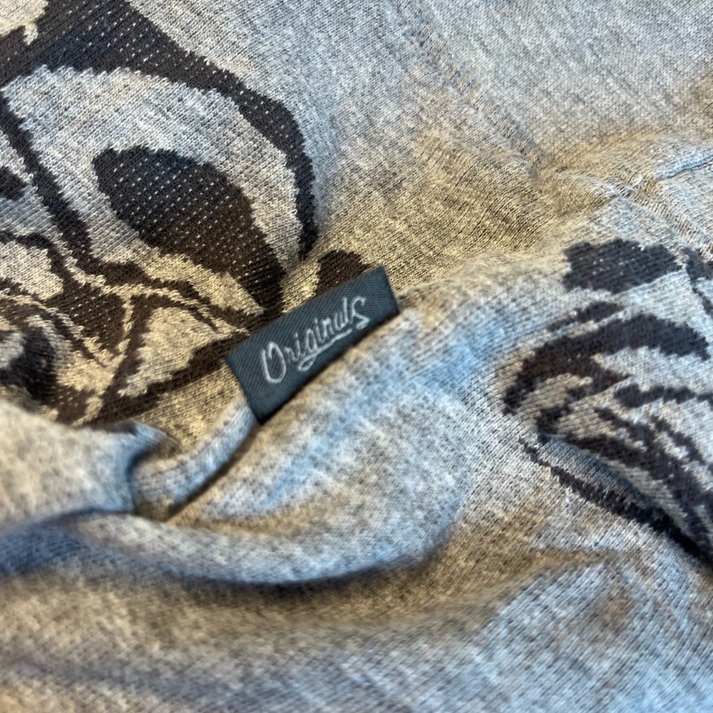 Jack & Jones Grey Rose Patterned Crewneck - Picture 5 of 7